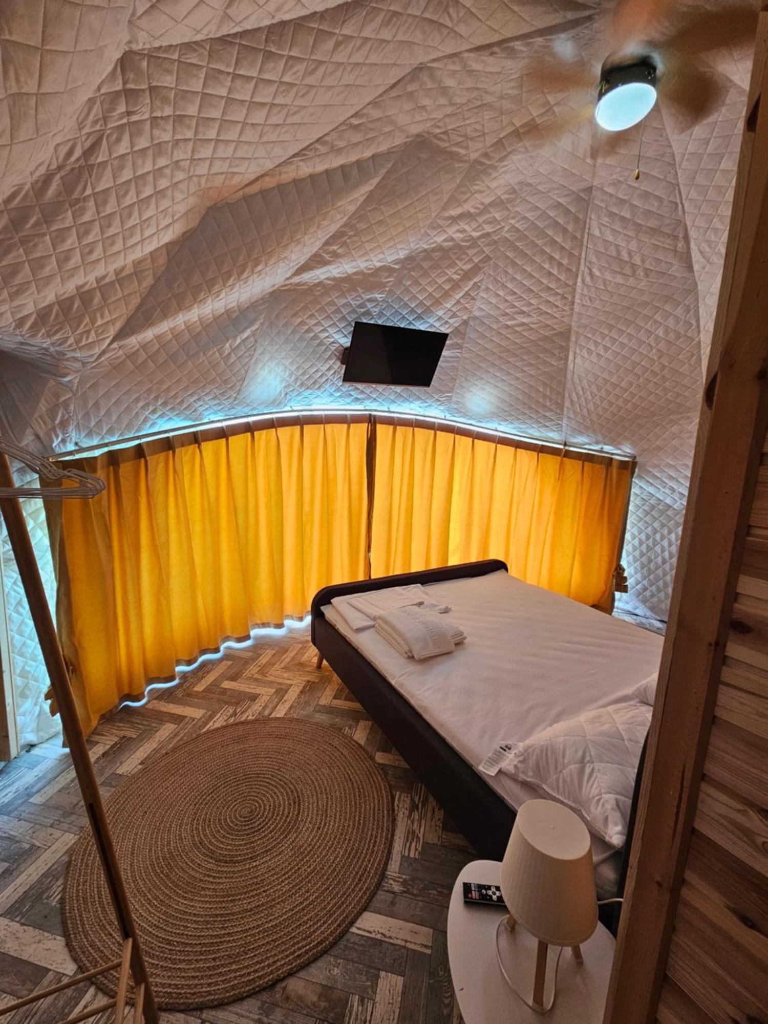 Mar A Lago Glamping23 Douăzeci şi Trei August Exterior foto